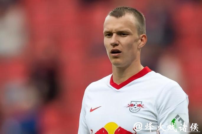 莱比锡边卫克洛斯特曼与球队续约至2024年