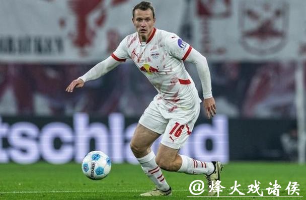 莱比锡边卫克洛斯特曼与球队续约至2024年